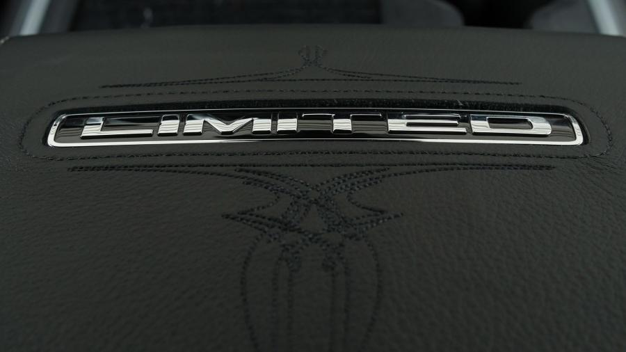  Dodge Ram 3500 Limited 2016 года  (фото 16 из 18)